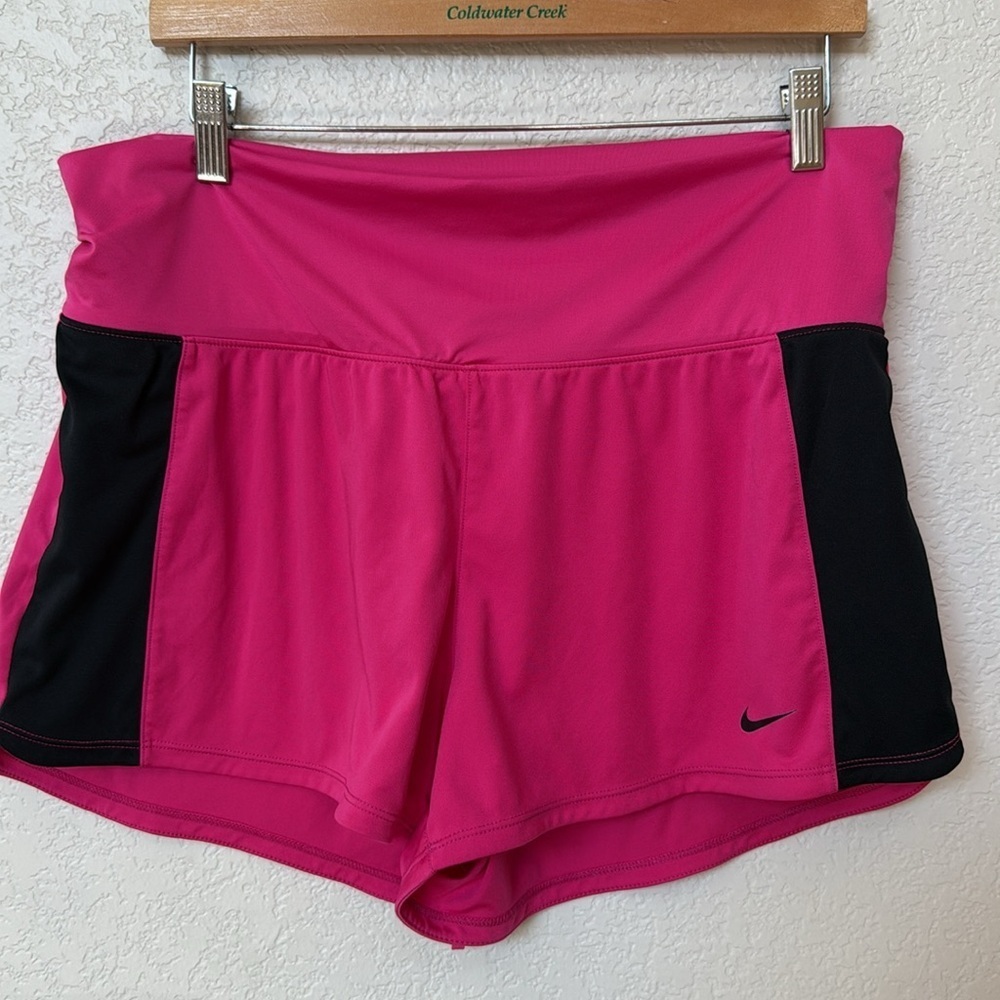 Nike Drifit Infiknit Training Running Short Pink and Black size Large - Picture 4 of 11